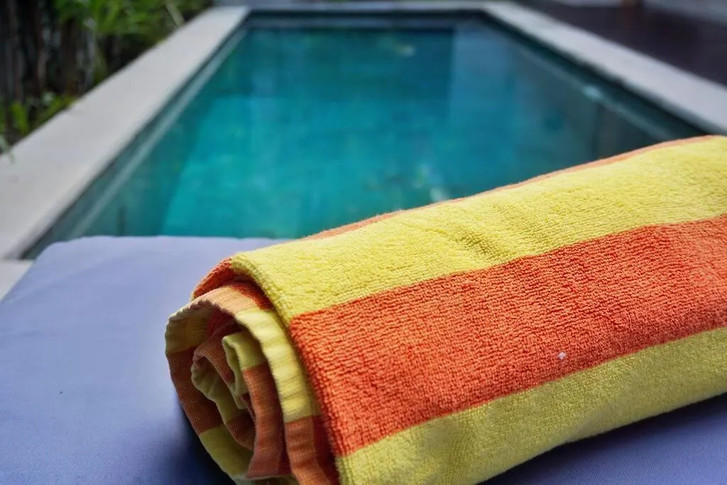 Villa T&J2 - Central Petitenget 2Br Villa, Walk To Beach Umalas