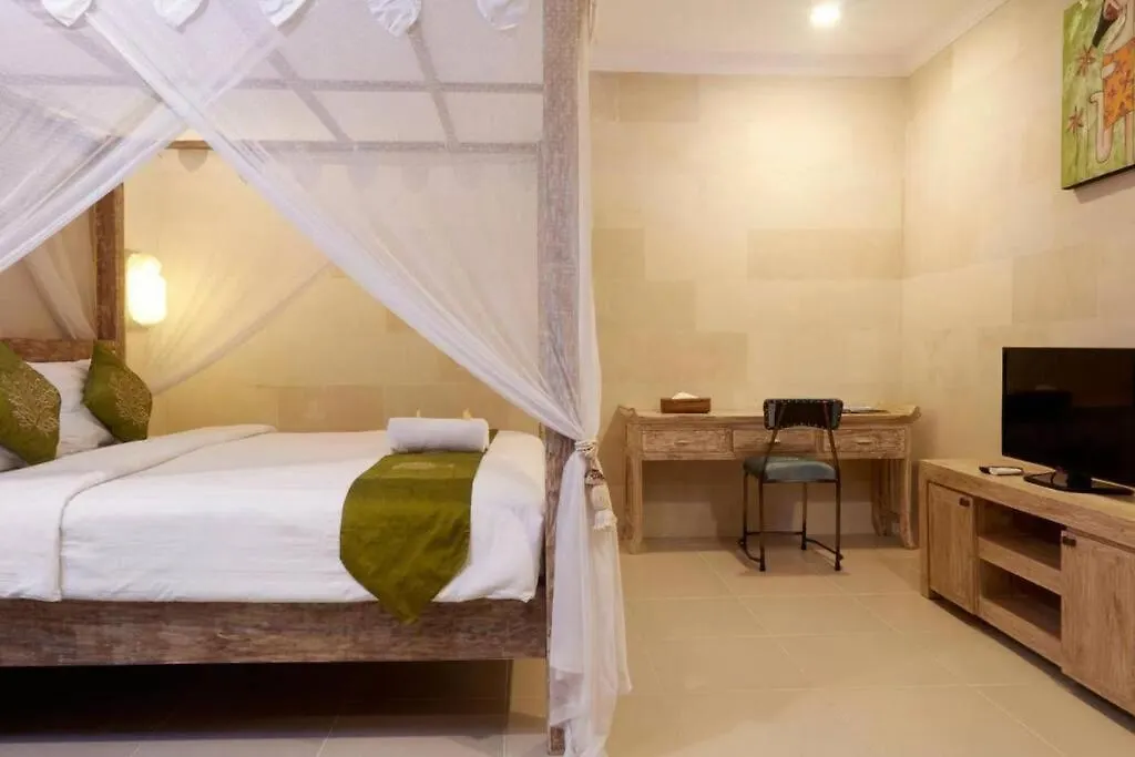 Villa T&J2 - Central Petitenget 2Br Villa, Walk To Beach Umalas