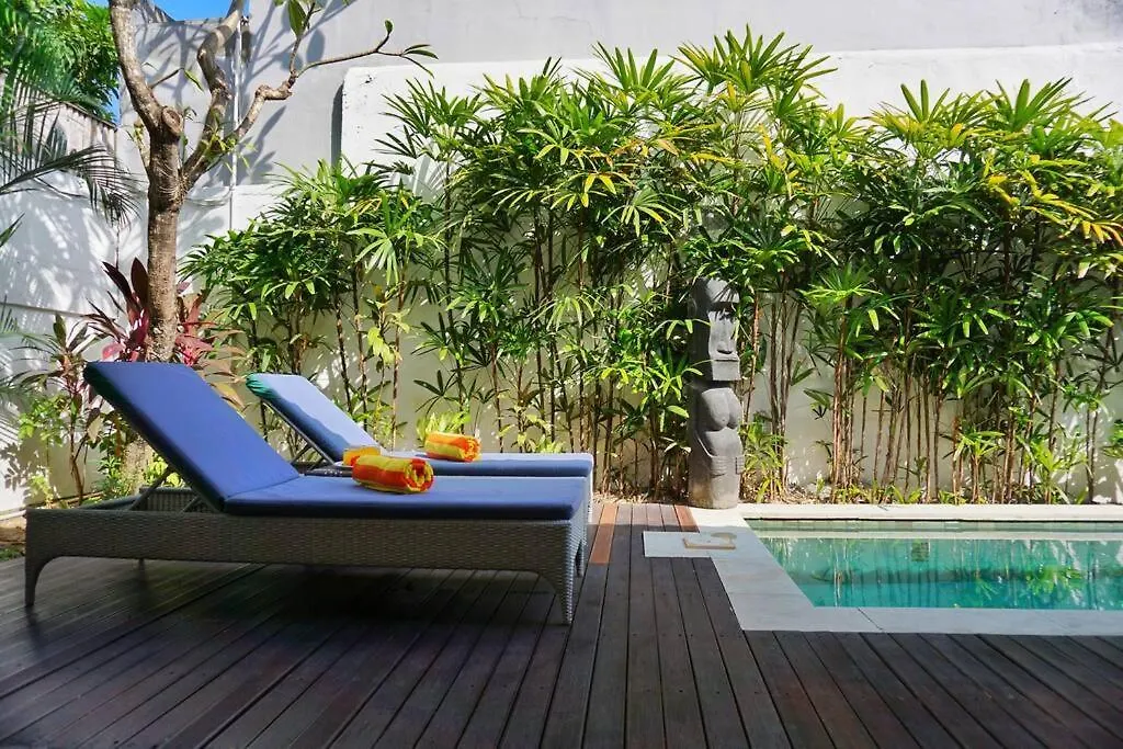 T&J2 - Central Petitenget 2Br Villa, Walk To Beach Umalas Vila